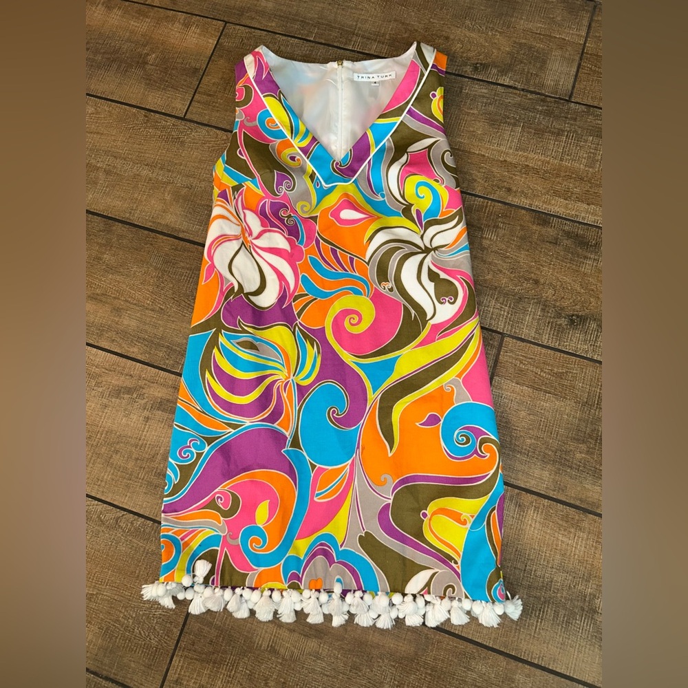 Trina Turk Multicolor Swirl Dress with Tassel Hem Sz Small / 4